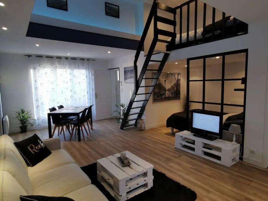 La Mirabella, Studio Avec Sauna Mirebeau-sur-Beze Kültér fotó